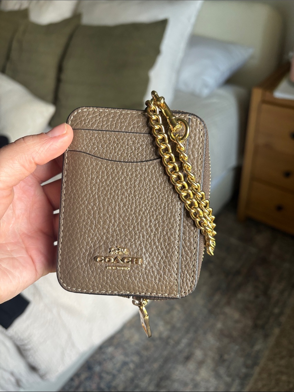 Coach ID zip card case